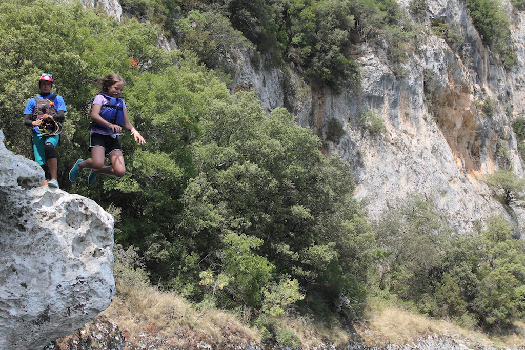 Village Camps International Summer Camp Ard&egrave;che, France 2019-07-26 https://www.villagecamps.com/journals_admin/images/2232-2872-RockJump23 copy.jpg